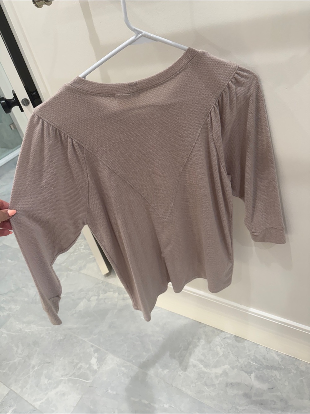 Mauve Puff-Sleeve Knit Tee - Picture 4 of 4